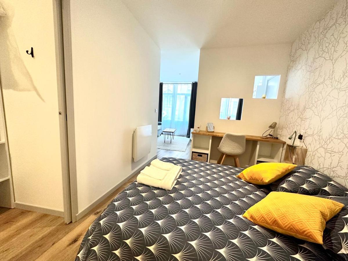 Bel Appartement En Plein Centre Ville Λιμόζ Εξωτερικό φωτογραφία